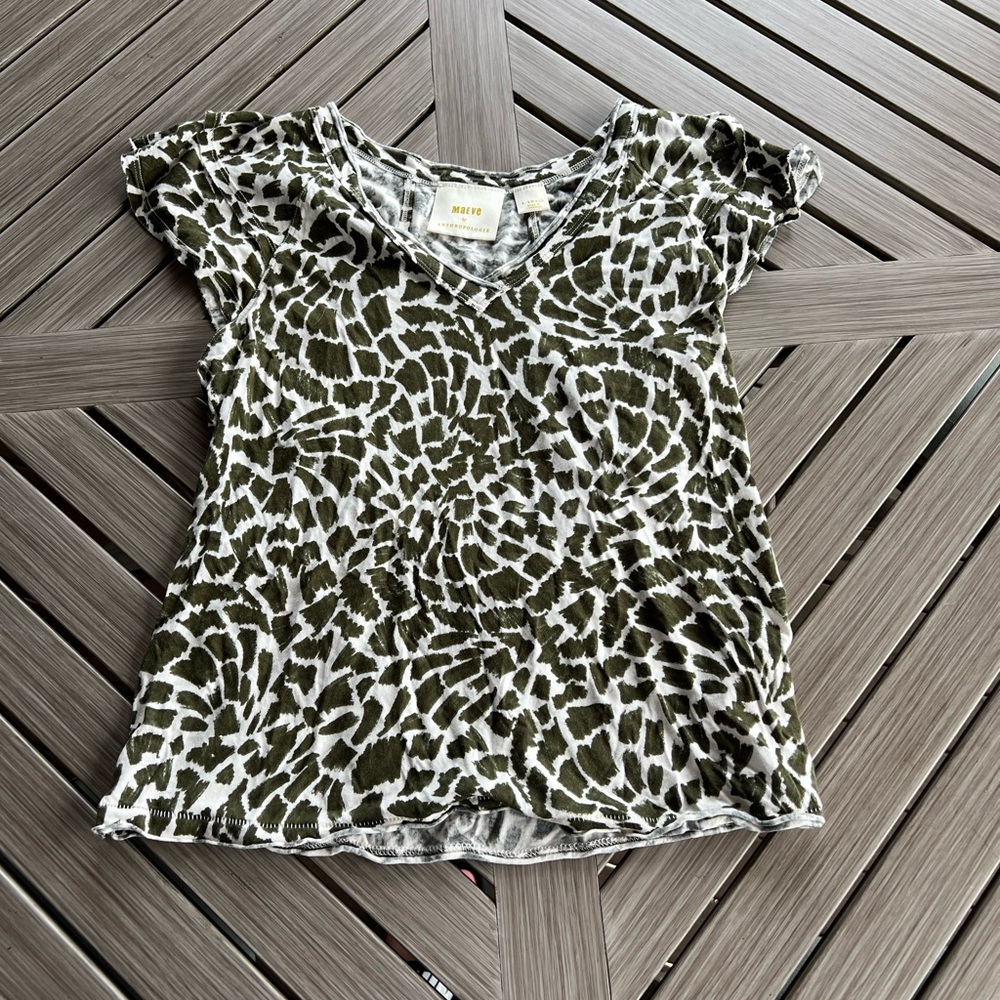 Anthropologie Maeve Green and White Patterned Top